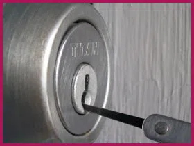 Forest Home Hills Locksmith Store Forest Home Hills, WI 414-306-7167